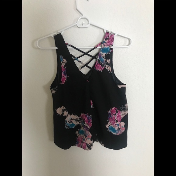 Flower Tanktop - Picture 2 of 3
